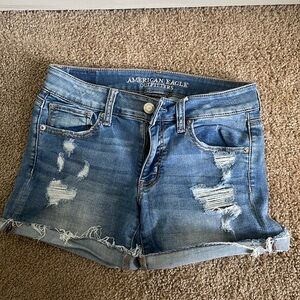 American Eagle - Super Super Stretch Midi ripped shorts